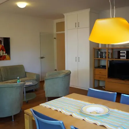 Charmante Mit Direktem Strandzugang, Badewanne, Saunabereich Im Haus