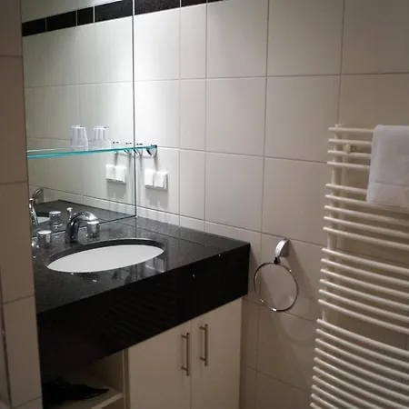 Charmante Mit Direktem Strandzugang, Badewanne, Saunabereich Im Haus 塞巴特黑灵斯多夫